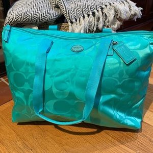 Coach 2pc Getaway Weekender